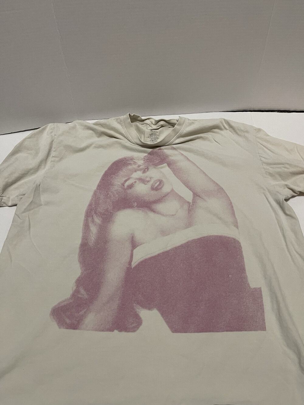 Sabrina Carpenter "Espresso" Merchandise T-Shirt Size XL